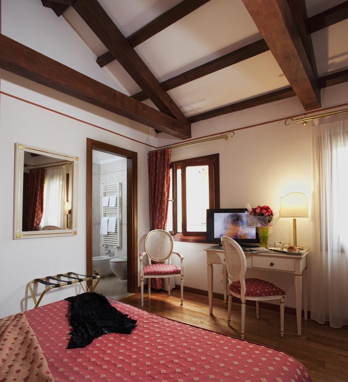 Ca' D'oro 3* Venecia